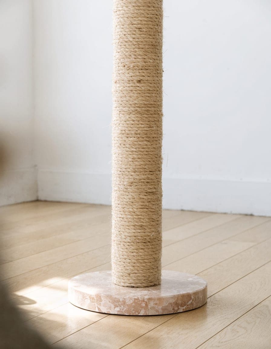 Column Scratching Post