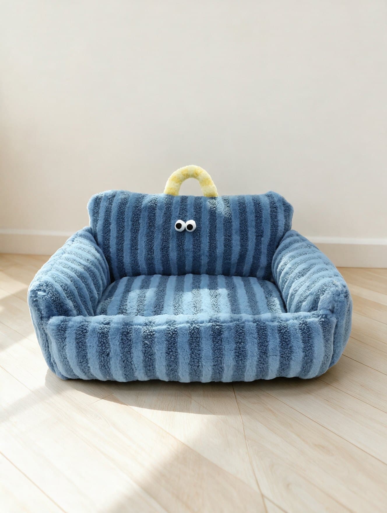 Pet sofa bed, view 2